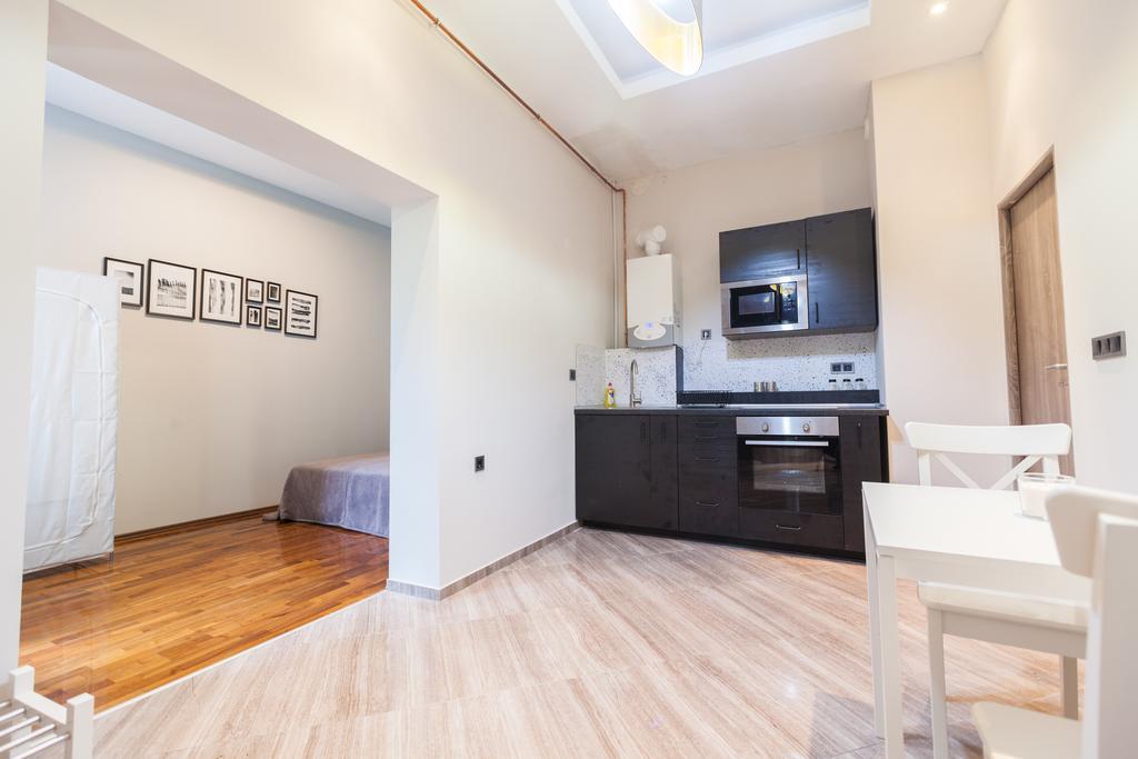 Fancy Ernesto Apartment Budapest Ngoại thất bức ảnh